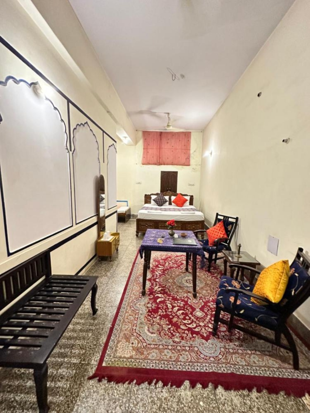 Room image 2